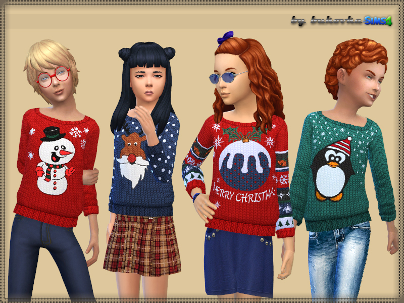 Quatre Sims portant des pulls de Noël tricotés avec des bonhommes de neige, des pingouins, des rennes et plus encore.