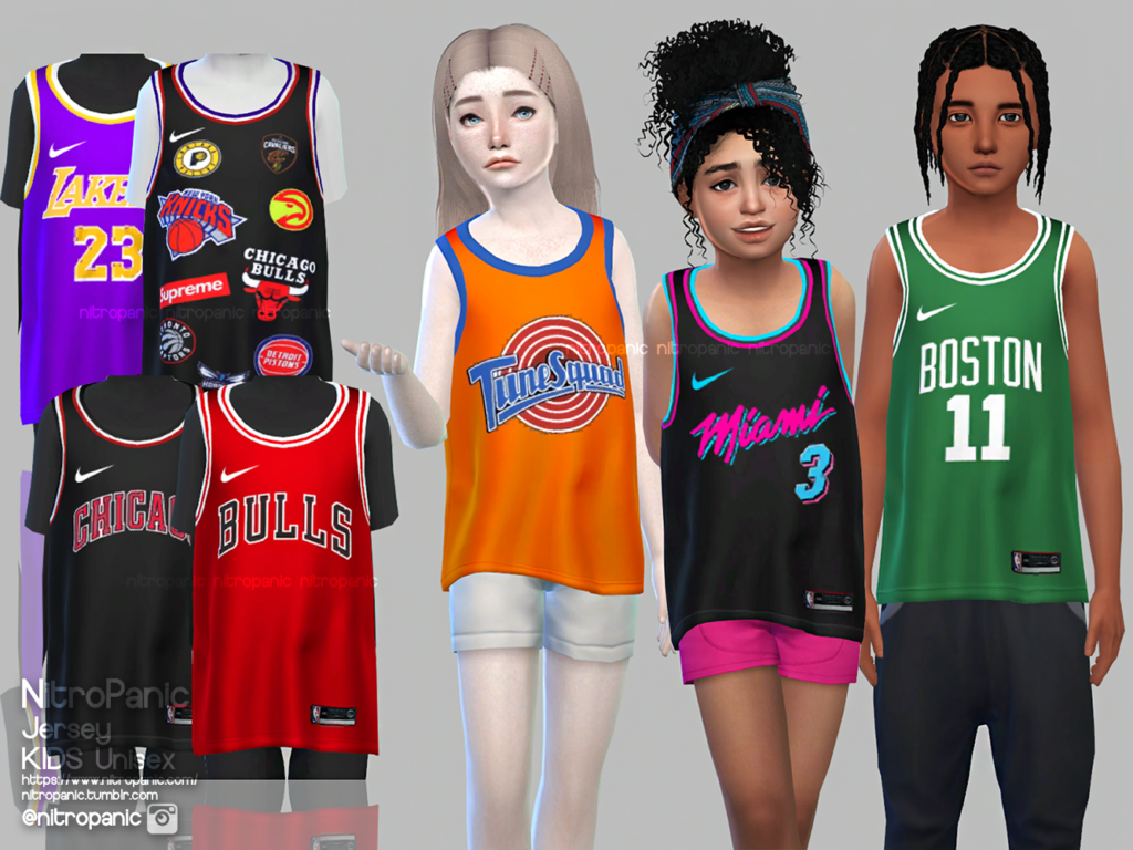 Trois sims portant des maillots, un pour Miami, un pour Boston et un pour l'équipe fictive Tune Squad