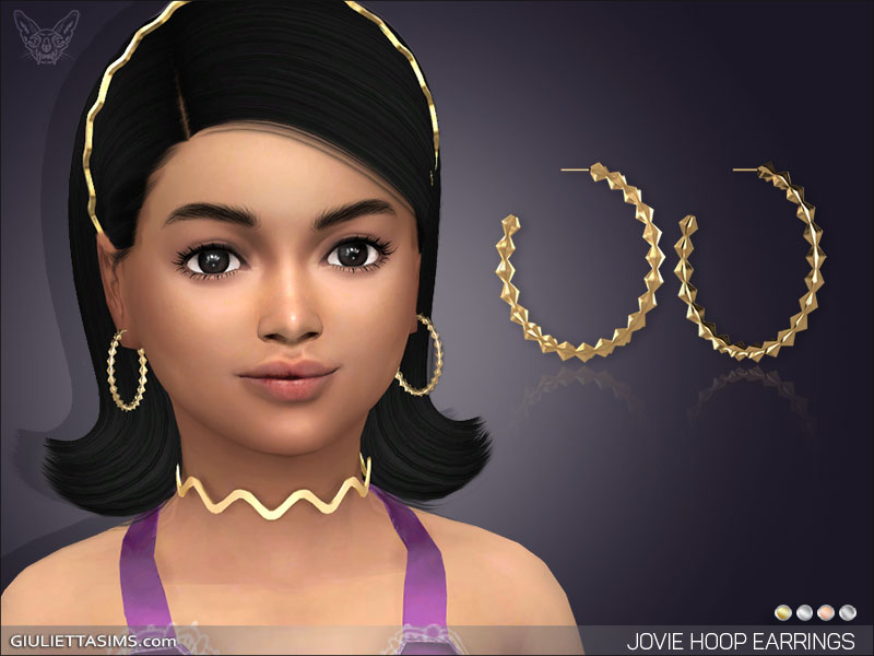 Un enfant sim portant une paire assortie de boucles d'oreilles Sims 4 cc qui s'accordent parfaitement avec son collier et son bandeau