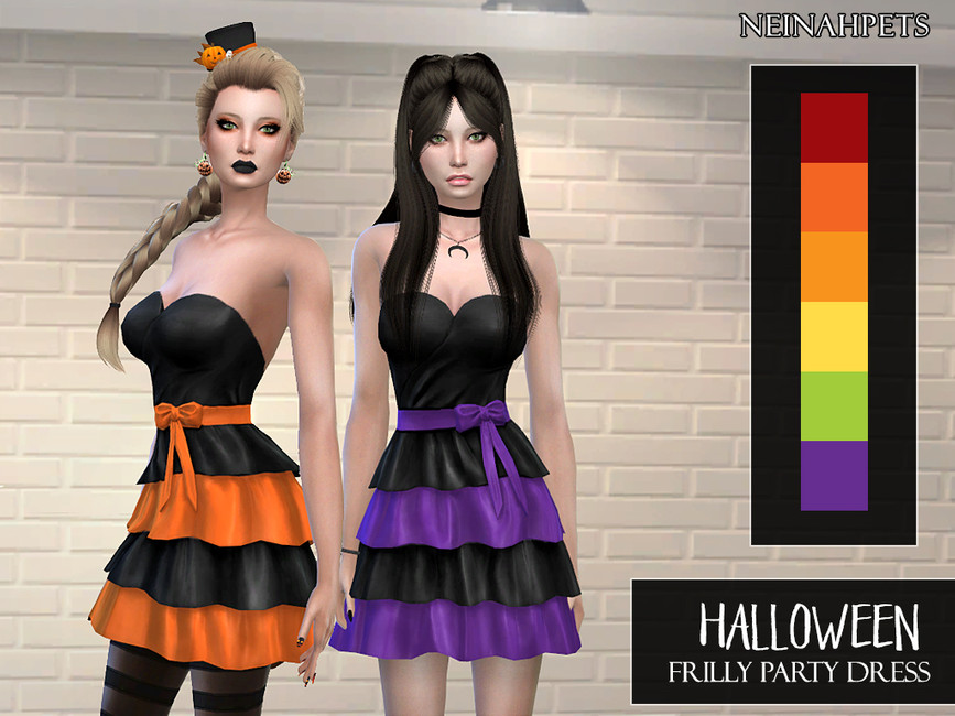 Deux sims portant une robe de soirée à froufrous d'Halloween cc. Cette robe a un décolleté en cœur noir avec une frange à volants descendant et un nœud à la taille