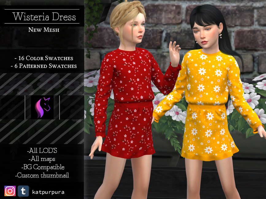 Deux sims, l'une avec des cheveux blonds attachés en couronne tressée et l'autre avec de longs cheveux noirs. Elles portent toutes les deux des robes mini à manches longues avec des fleurs.
