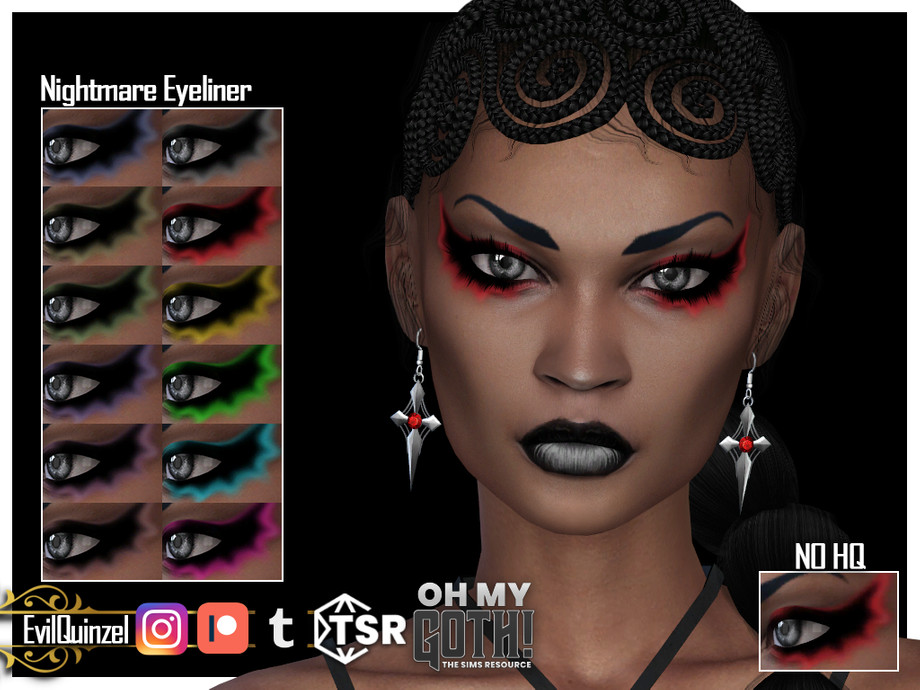 Un sim portant un épais eyeliner avec du rouge autour, des sourcils arqués et du rouge à lèvres noir. Il porte également des boucles d'oreilles gothiques CC et un haut noir à bretelles.